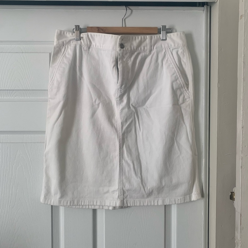 Women’s white denim skirt